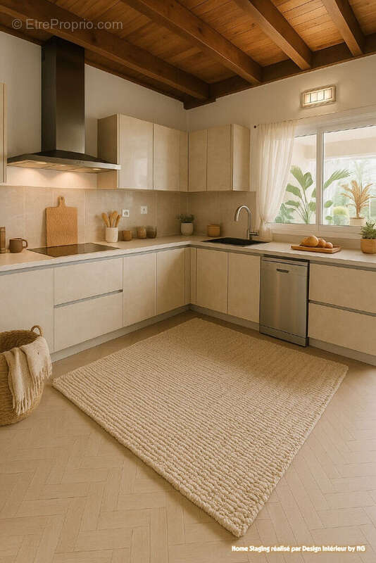 Maison à SAINTE-SUZANNE