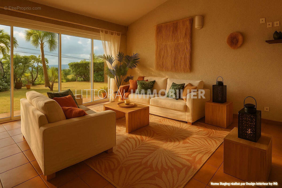 Maison à SAINTE-SUZANNE