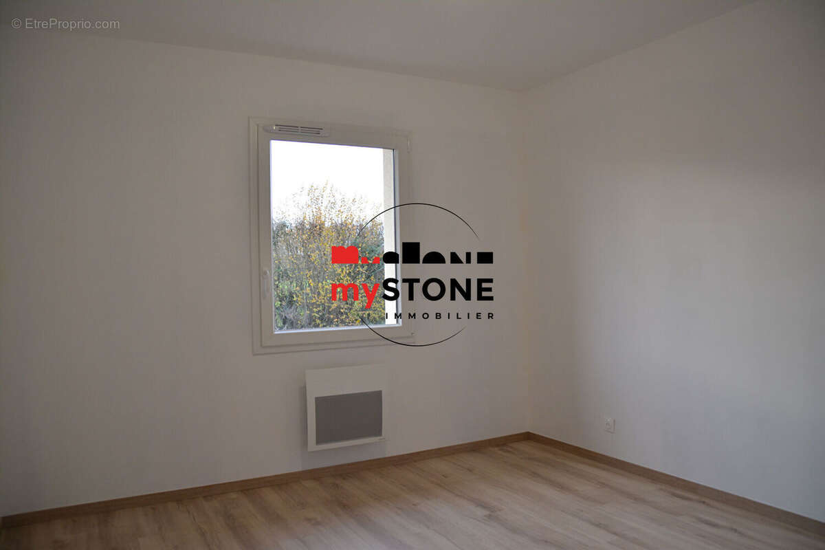 Maison à DOMPIERRE-SUR-VEYLE