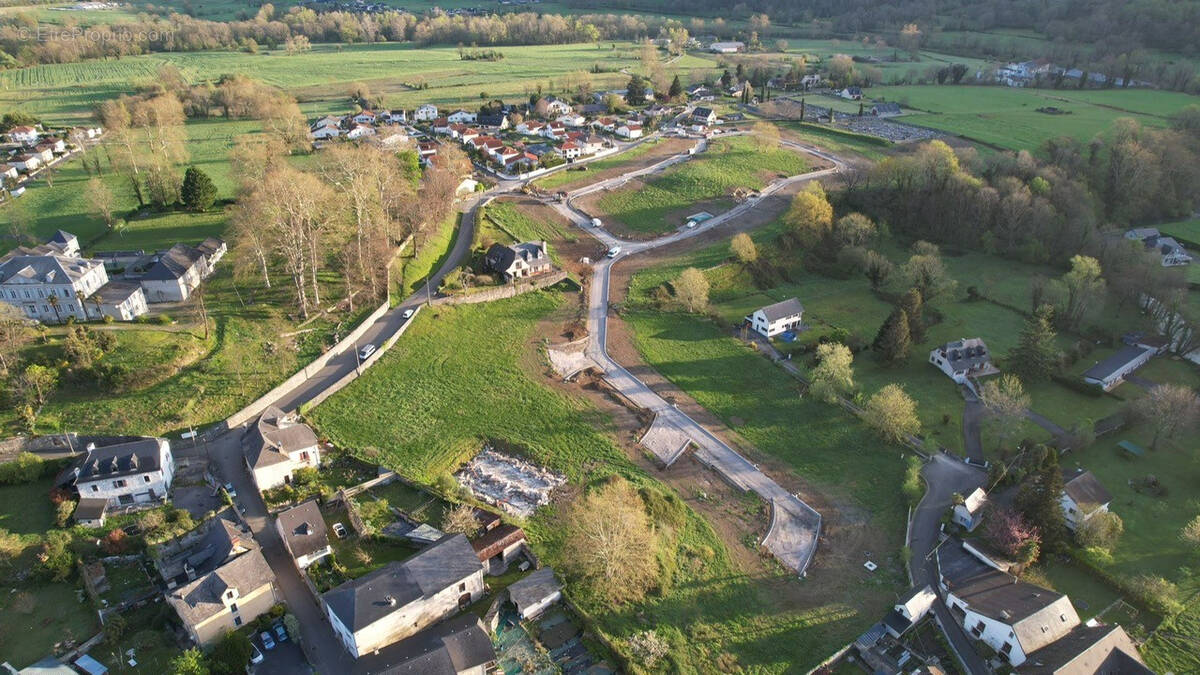 Terrain à ARUDY