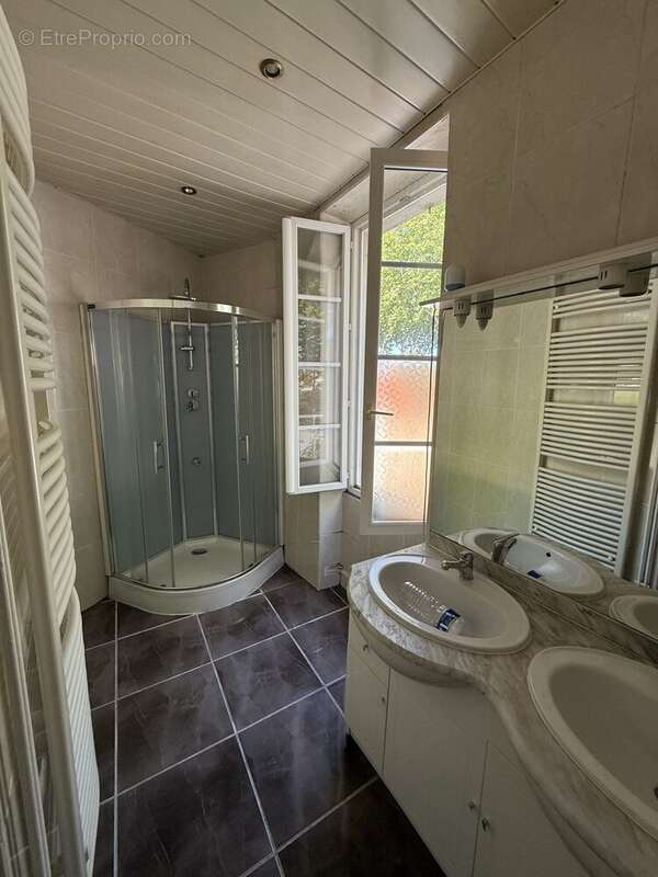 Appartement à CARCASSONNE