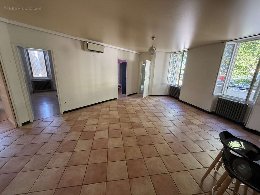 Appartement à CARCASSONNE