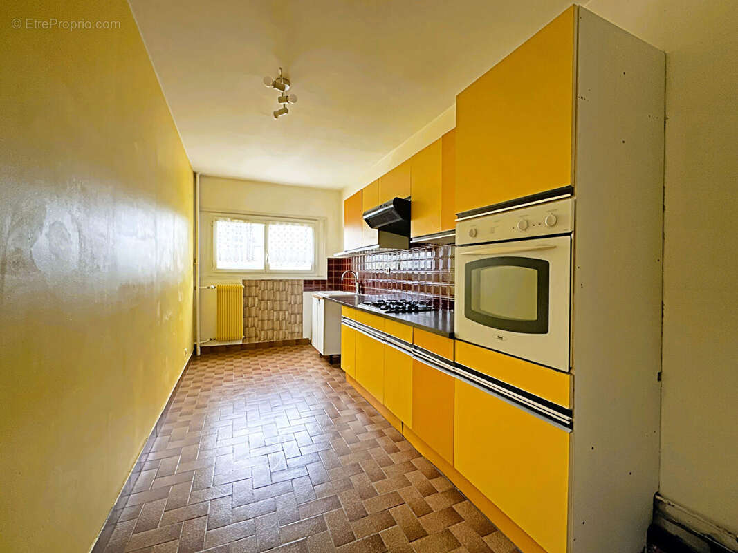 Appartement à PLAISIR