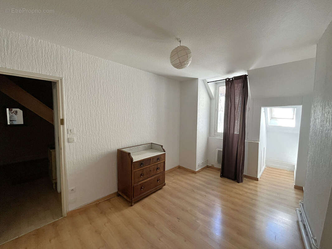 Appartement à LONS-LE-SAUNIER