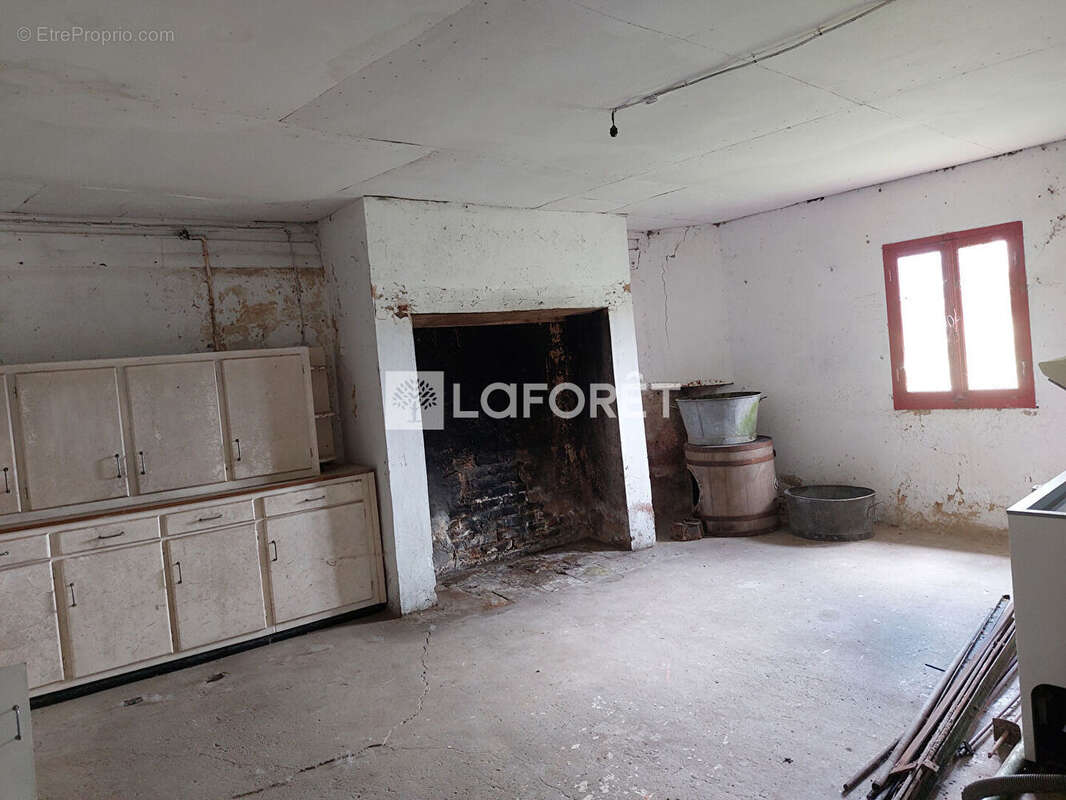 Maison à AUXI-LE-CHATEAU