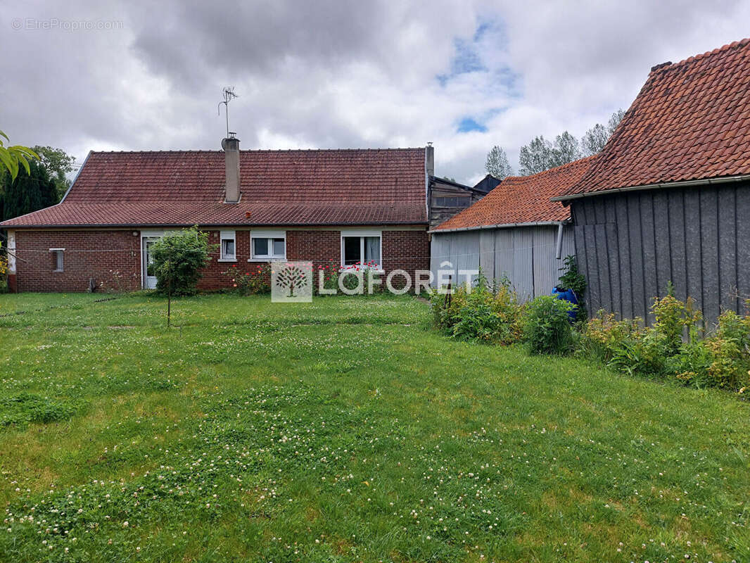 Maison à AUXI-LE-CHATEAU