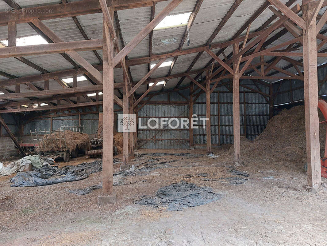 Maison à AUXI-LE-CHATEAU