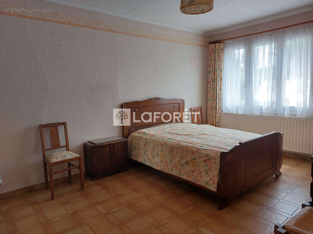 Maison à AUXI-LE-CHATEAU