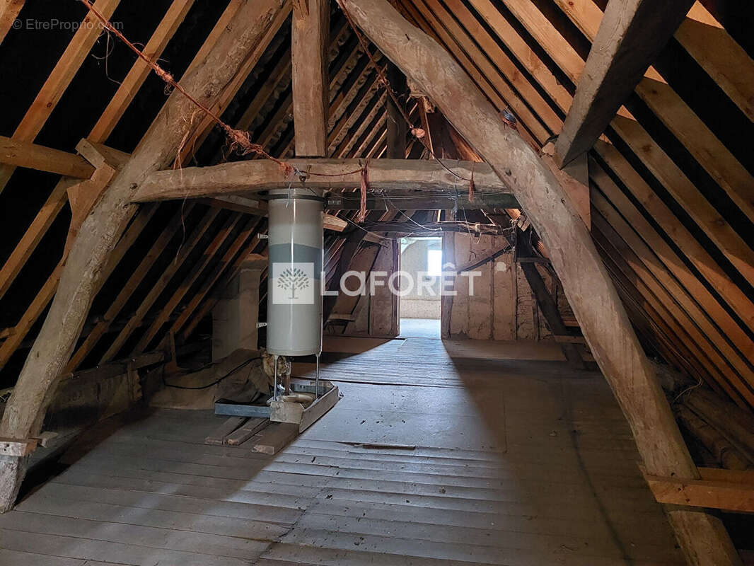 Maison à AUXI-LE-CHATEAU