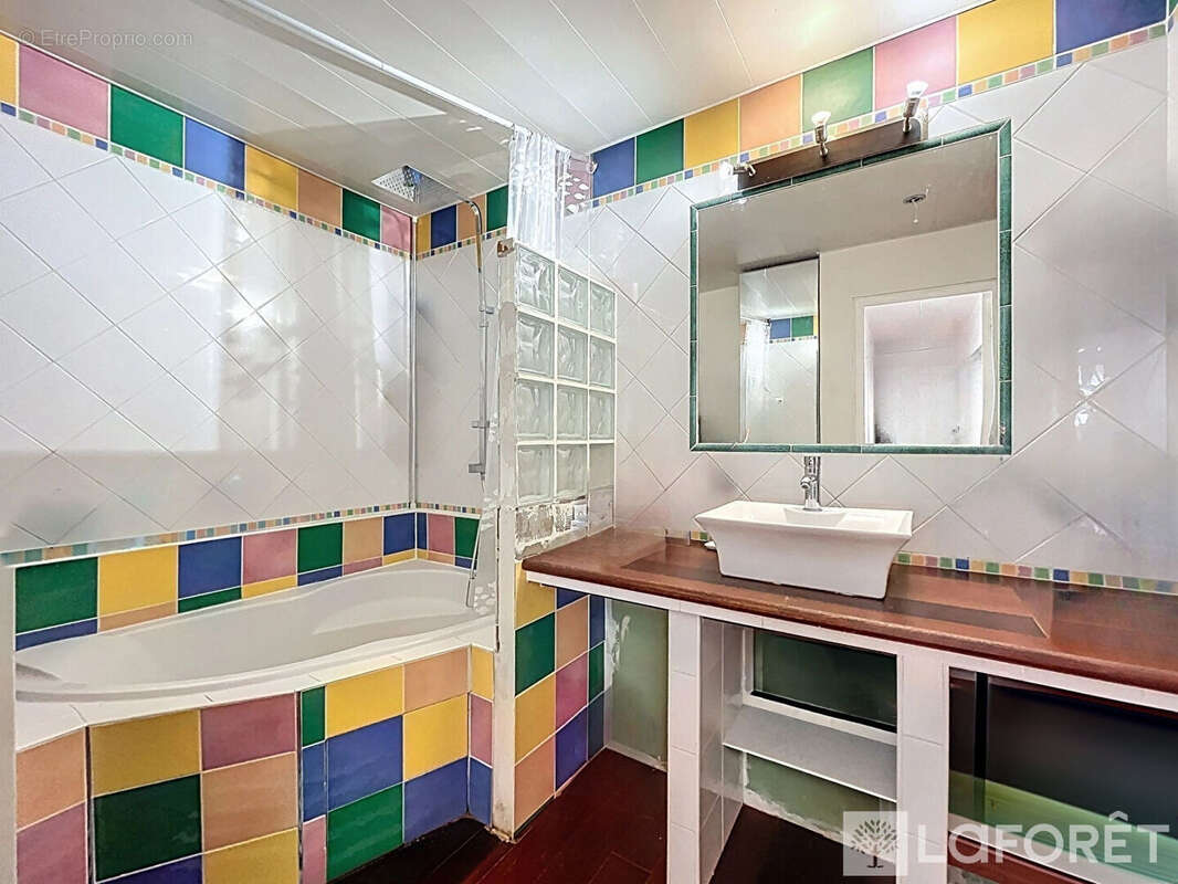 Appartement à SAINT-MICHEL-SUR-ORGE