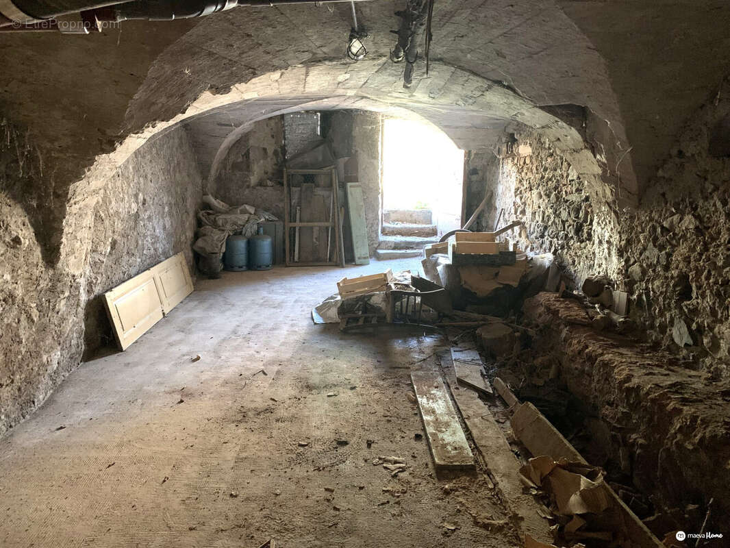 Maison à VALBONNAIS