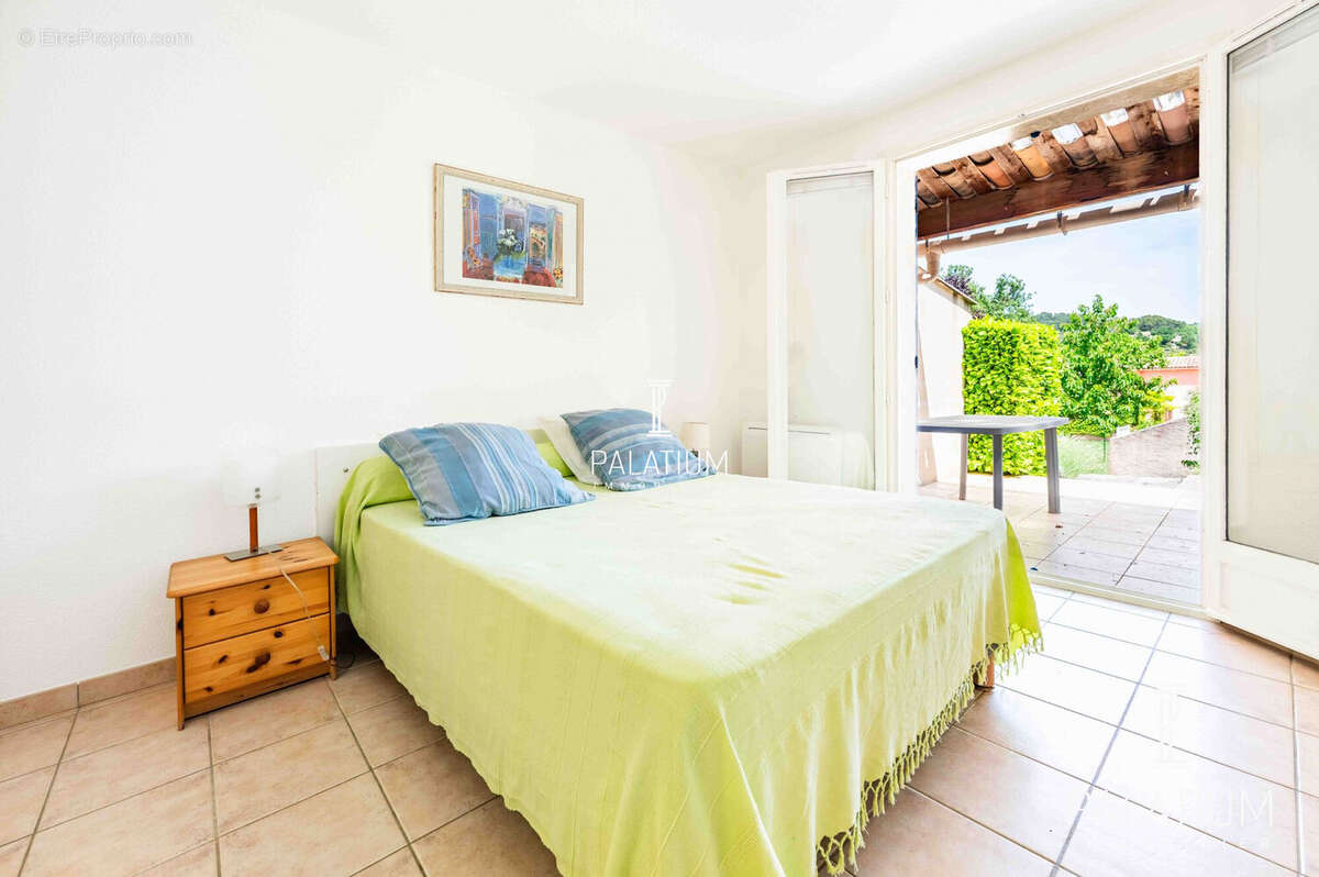 Maison à GREOUX-LES-BAINS