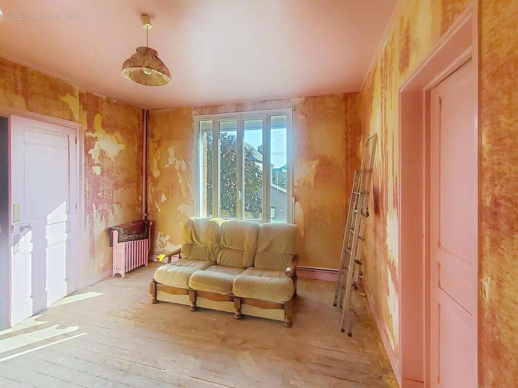 Photo 6 - Maison à OISSEL