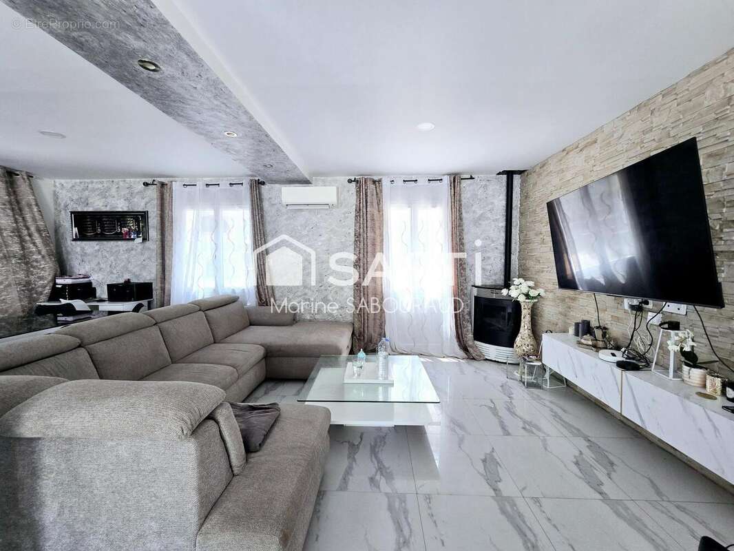 Photo 2 - Maison à CARCES