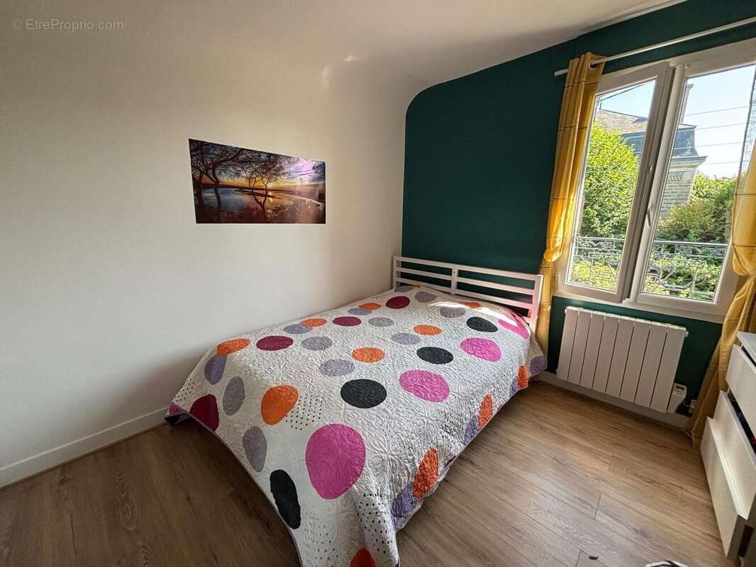 Maison à CHAMPS-SUR-MARNE