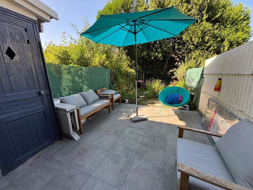 Maison à CHAMPS-SUR-MARNE