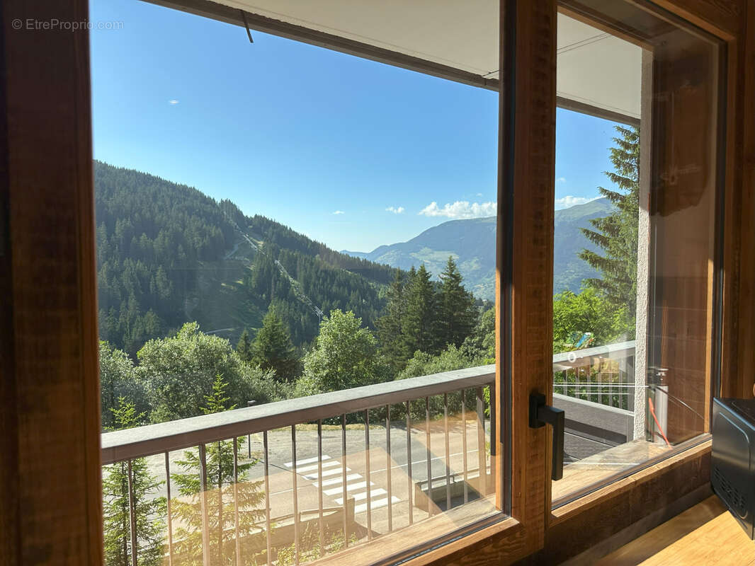 Appartement à LA PERRIERE