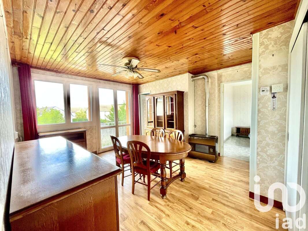 Photo 2 - Appartement à VARENNES-SUR-SEINE