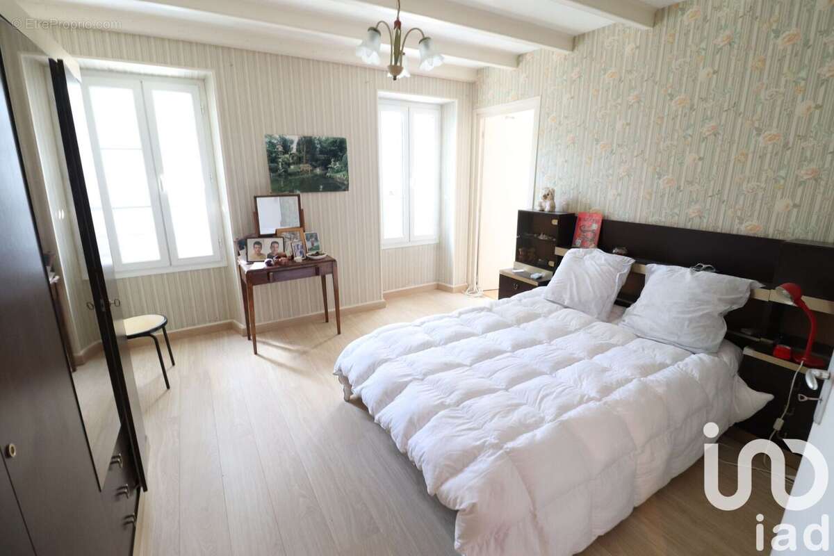 Photo 5 - Maison à MONTGUYON