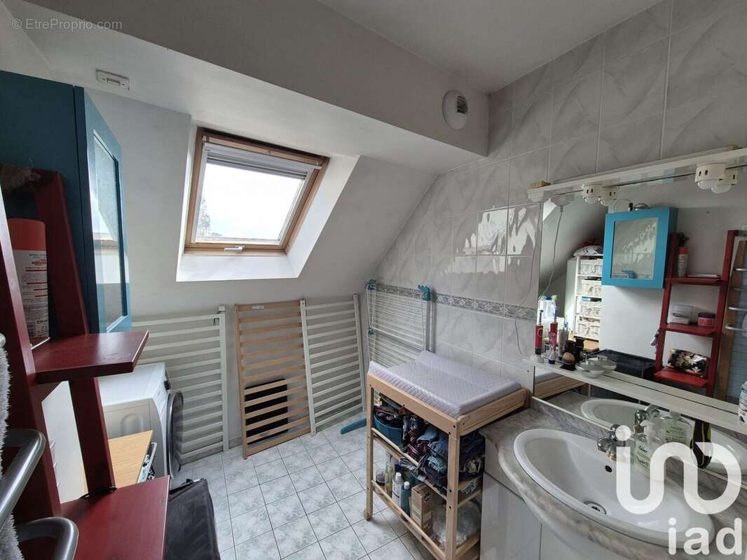 Photo 9 - Appartement à THORIGNY-SUR-MARNE