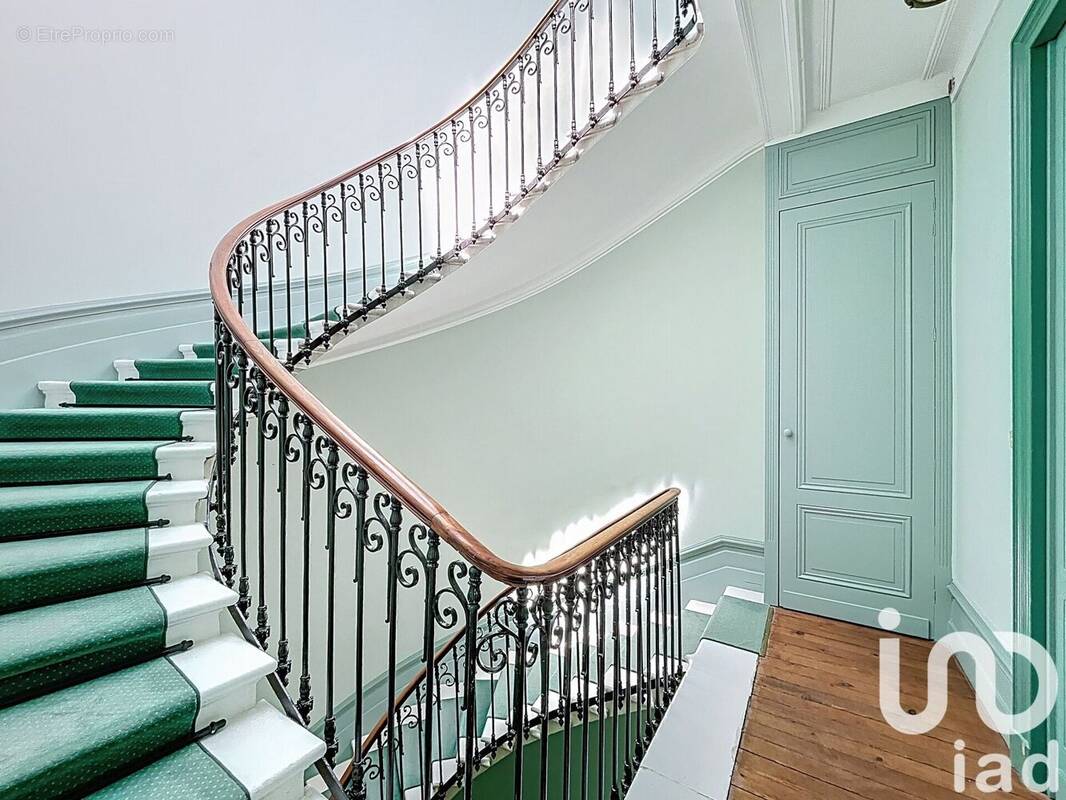 Photo 1 - Appartement à BORDEAUX