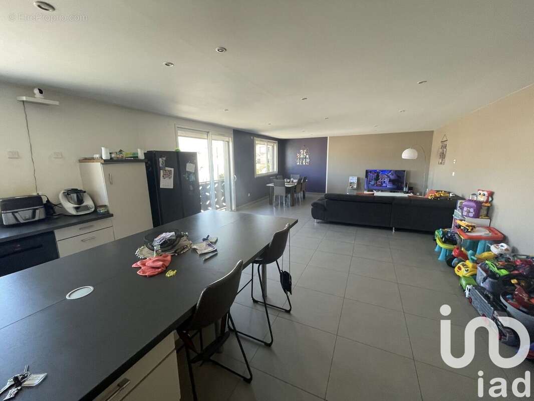 Photo 5 - Appartement à RIORGES