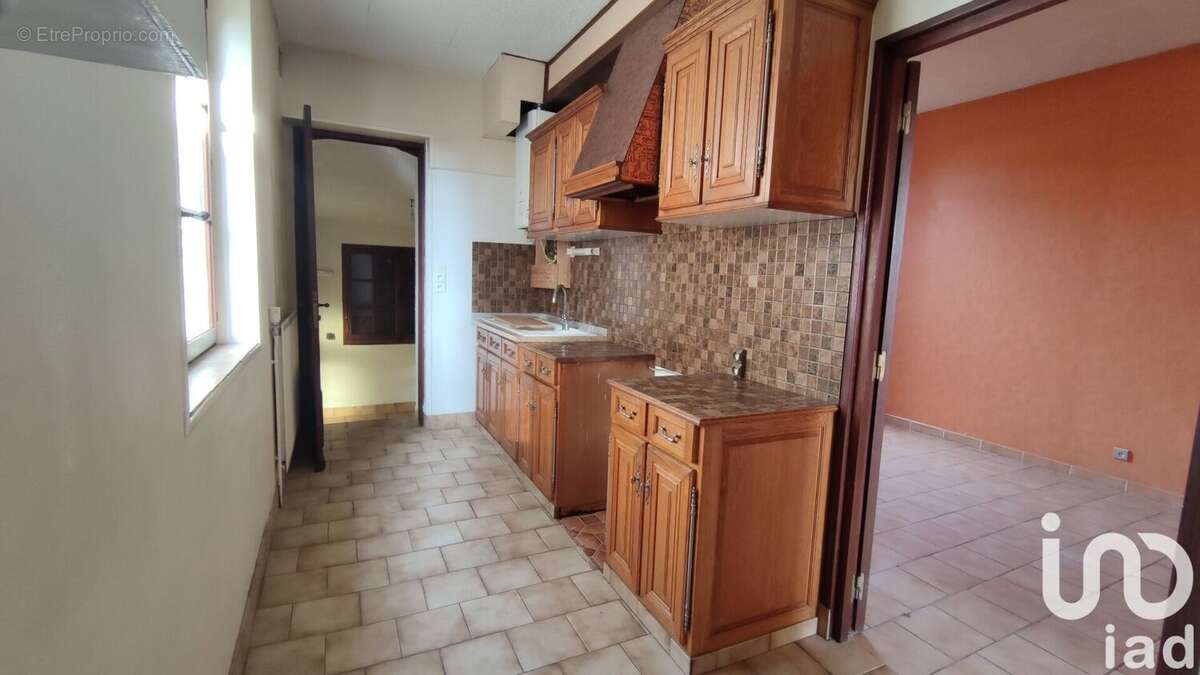 Photo 6 - Maison à LA CHAPELLE-SAINT-LUC