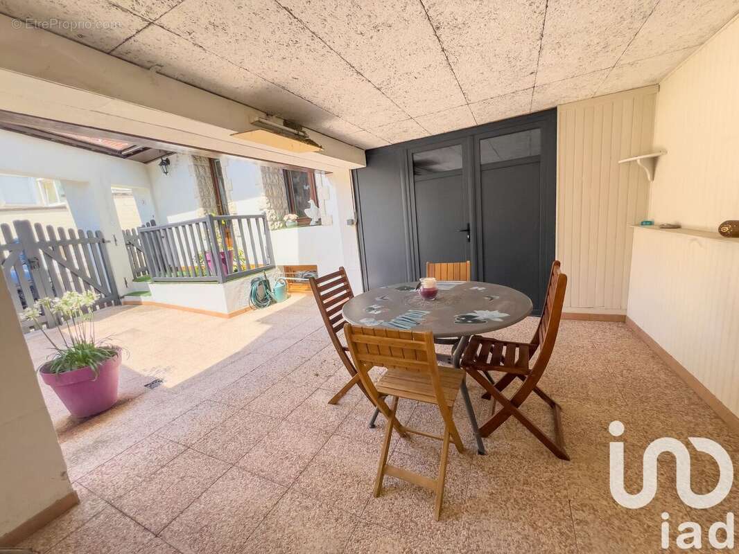 Photo 4 - Maison à VILLESENEUX