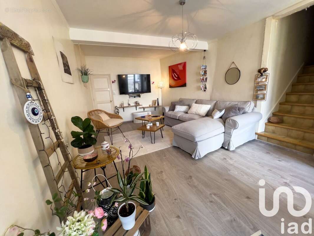 Photo 7 - Maison à VILLESENEUX