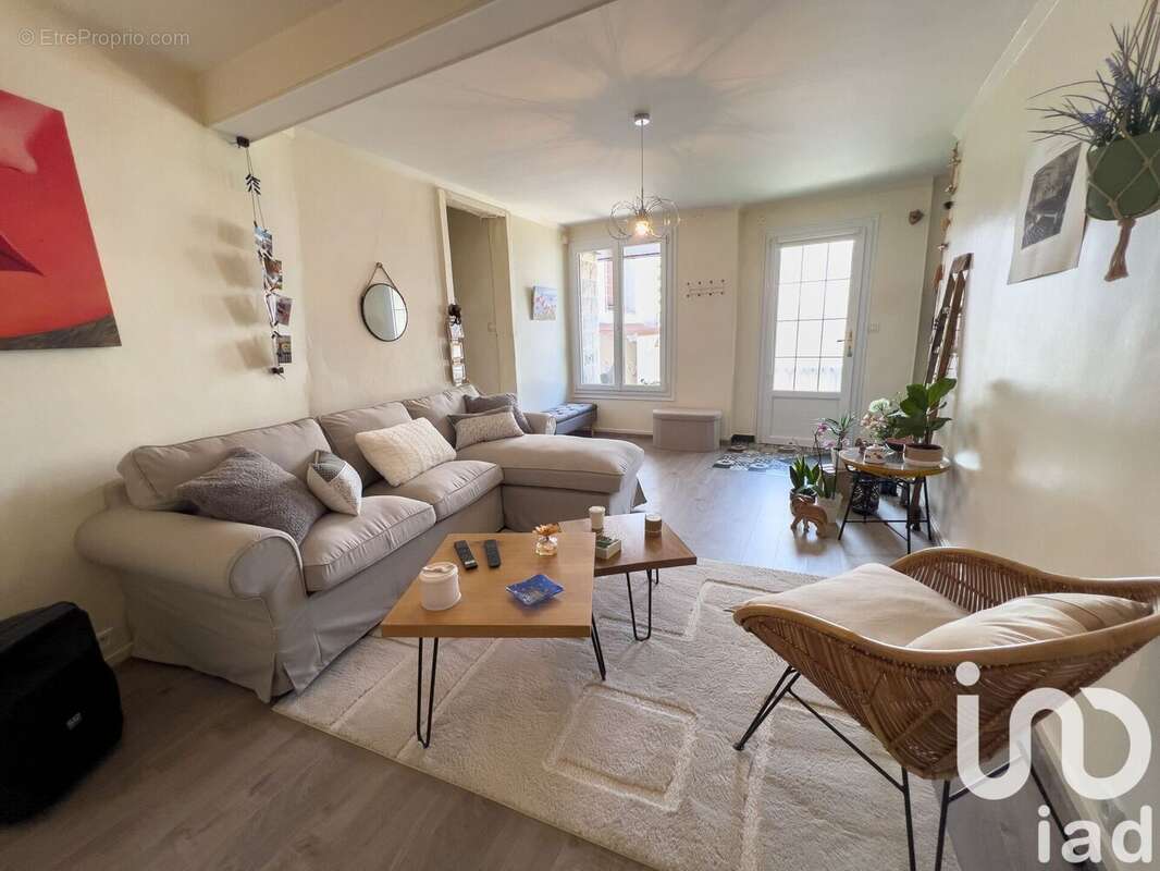 Photo 8 - Maison à VILLESENEUX