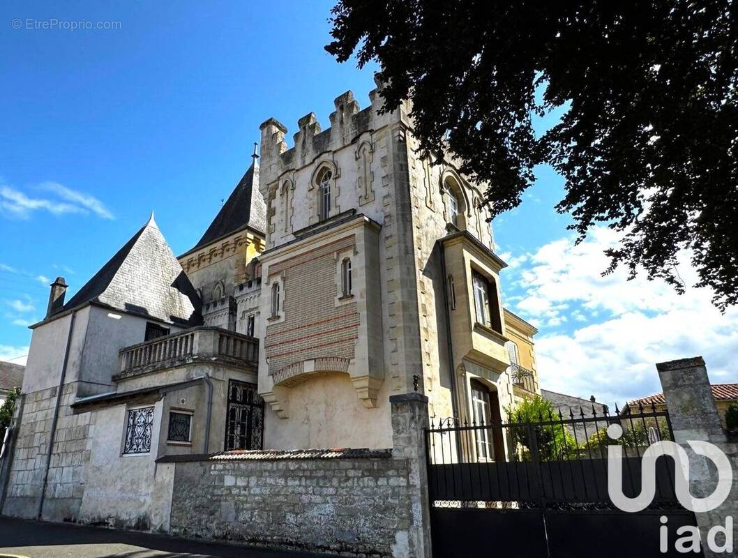 Photo 1 - Maison à FONTENAY-LE-COMTE