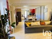 Photo 1 - Maison à YENNE