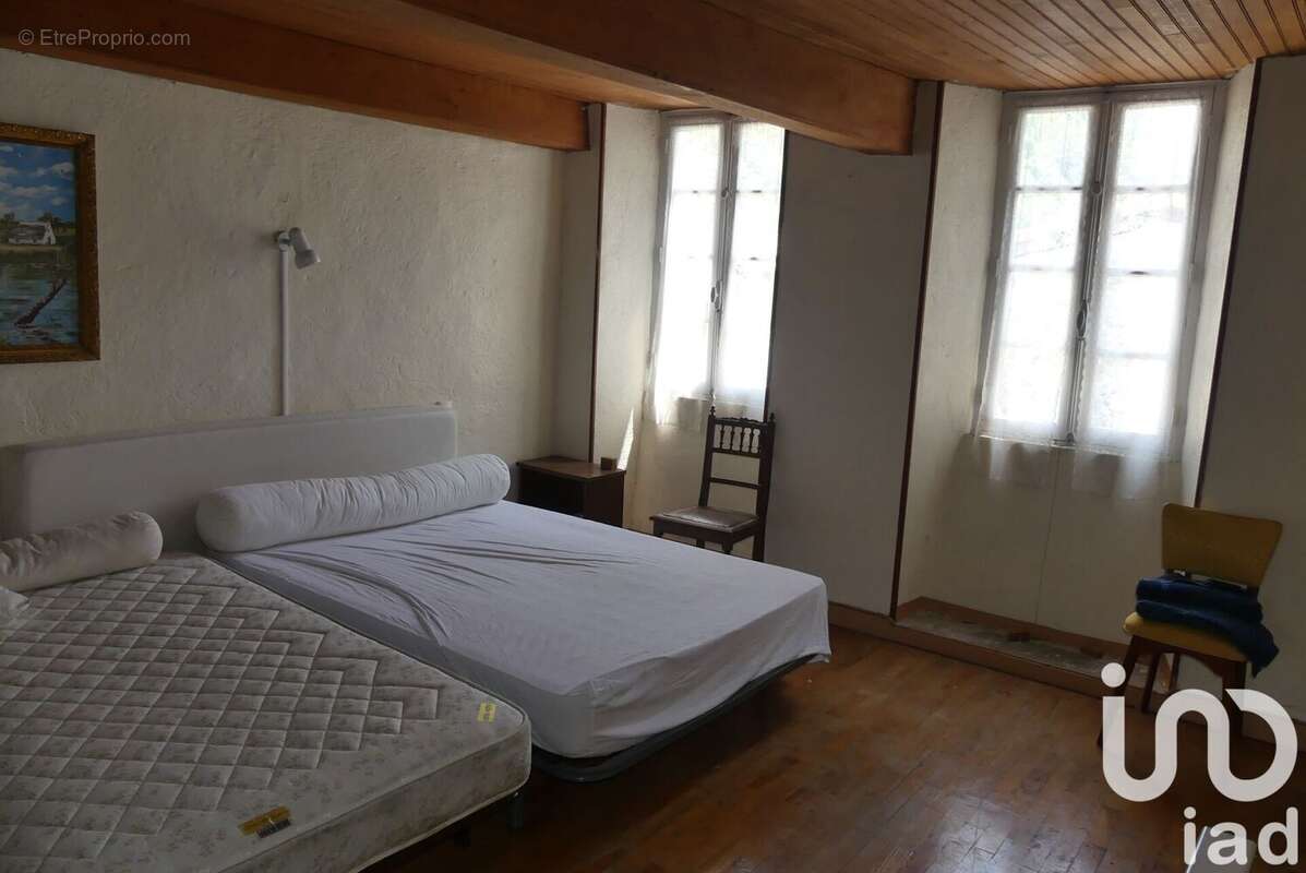 Photo 8 - Maison à BURZET