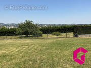 Terrain à ROIFFIEUX