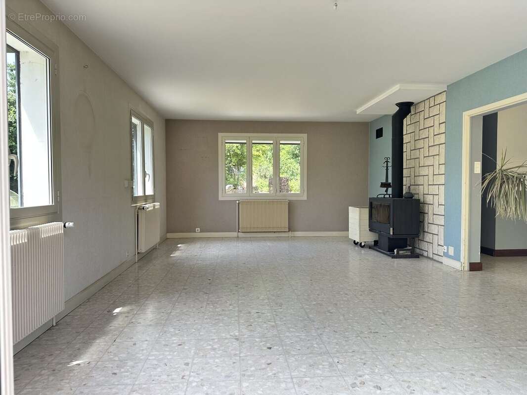 Maison à MONS-BOUBERT