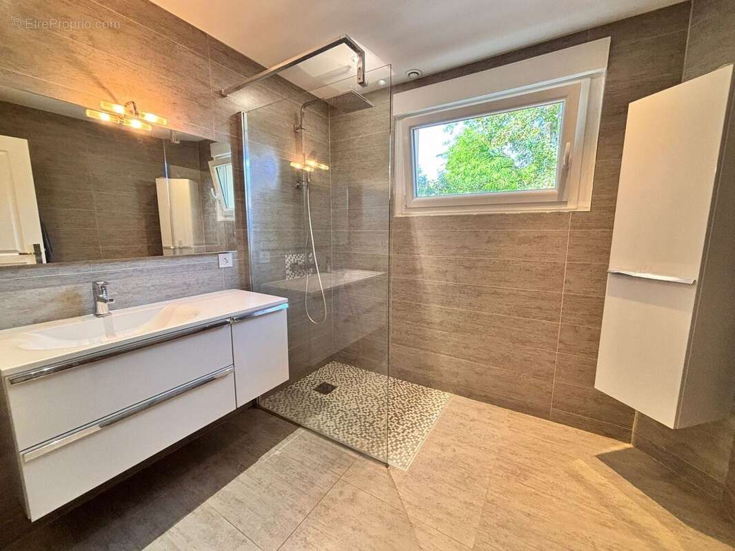 Maison à HAUTEVILLE-LES-DIJON