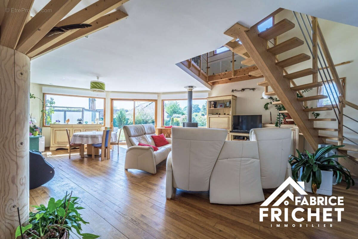 Maison à PACY-SUR-EURE