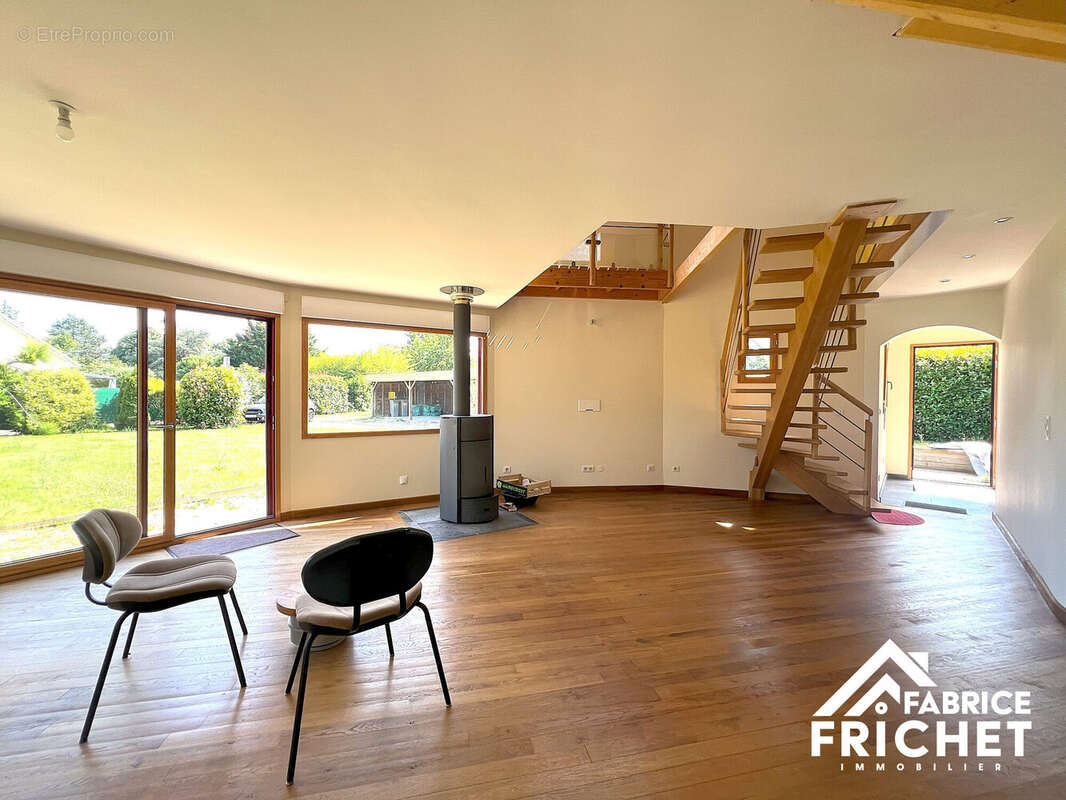 Maison à PACY-SUR-EURE