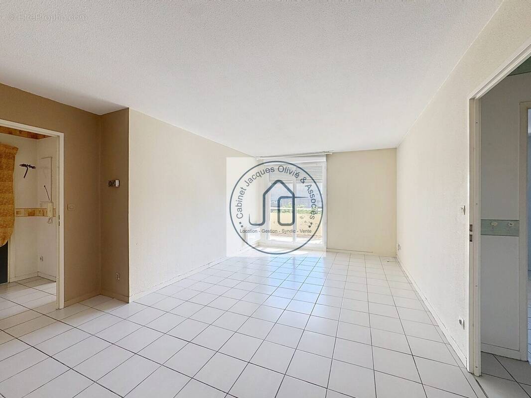 Appartement à AUCAMVILLE