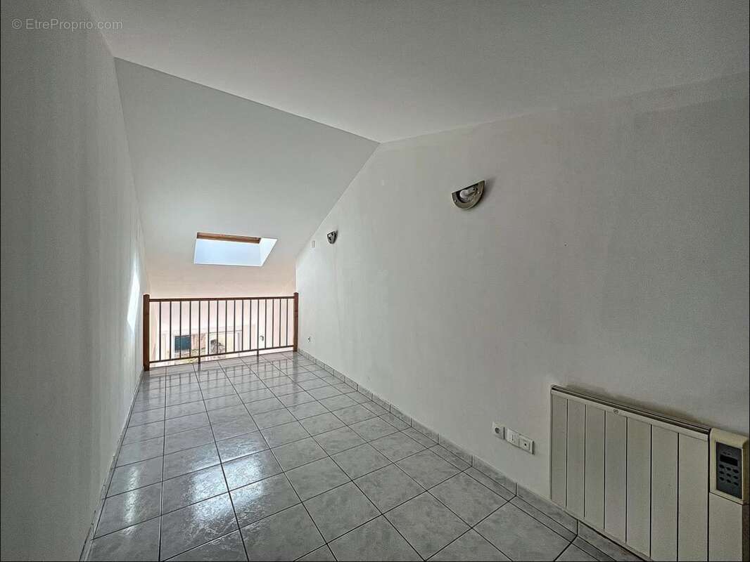 Maison à PONT-DE-CHERUY