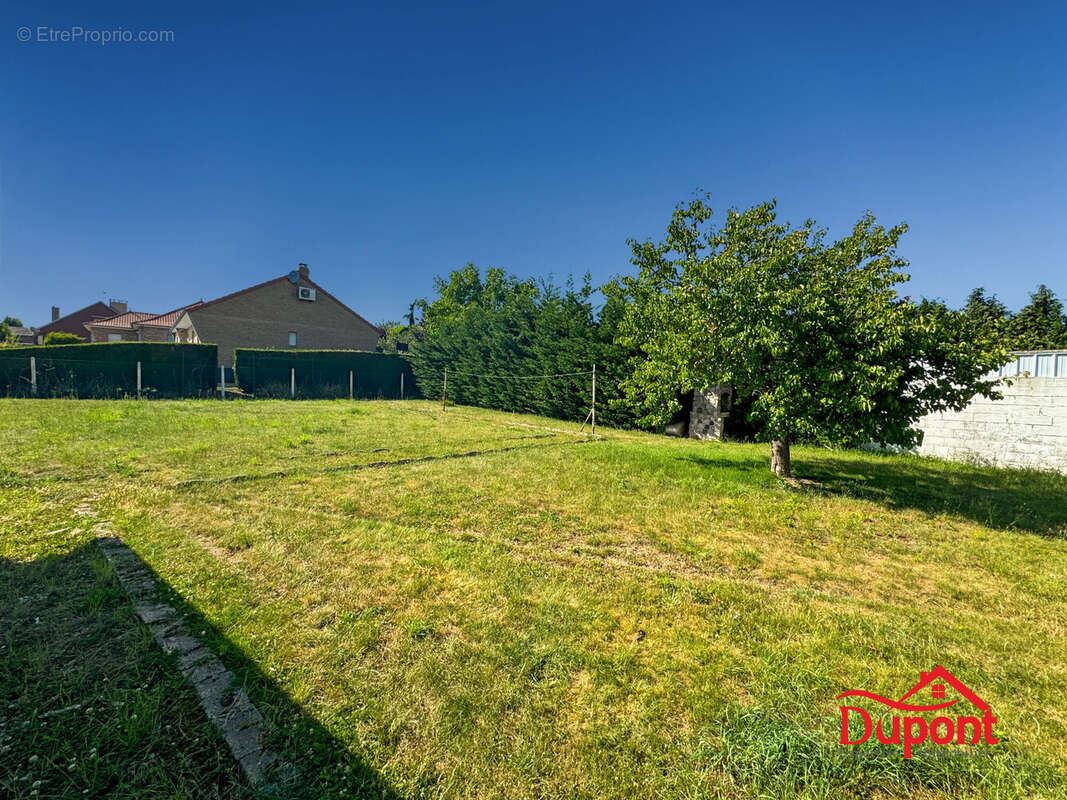 Terrain à CAMBRAI
