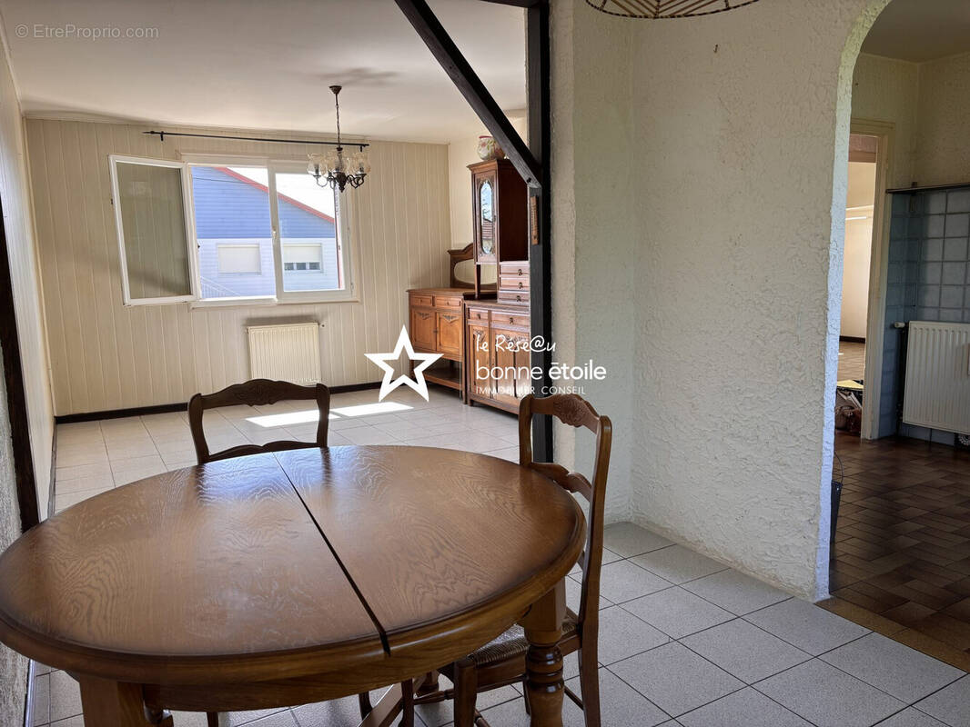 Maison à CHALINDREY