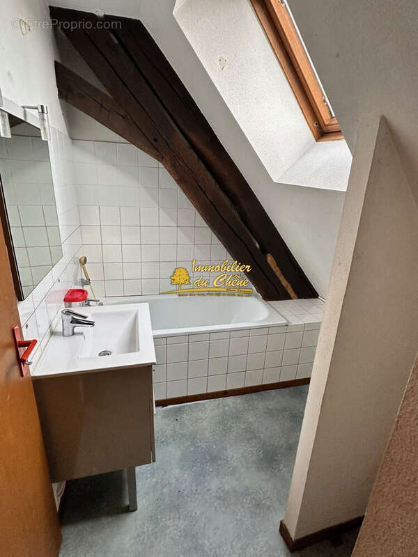 Appartement à LUXEUIL-LES-BAINS