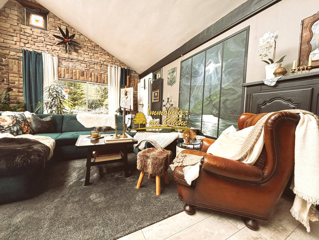 Maison à LUXEUIL-LES-BAINS