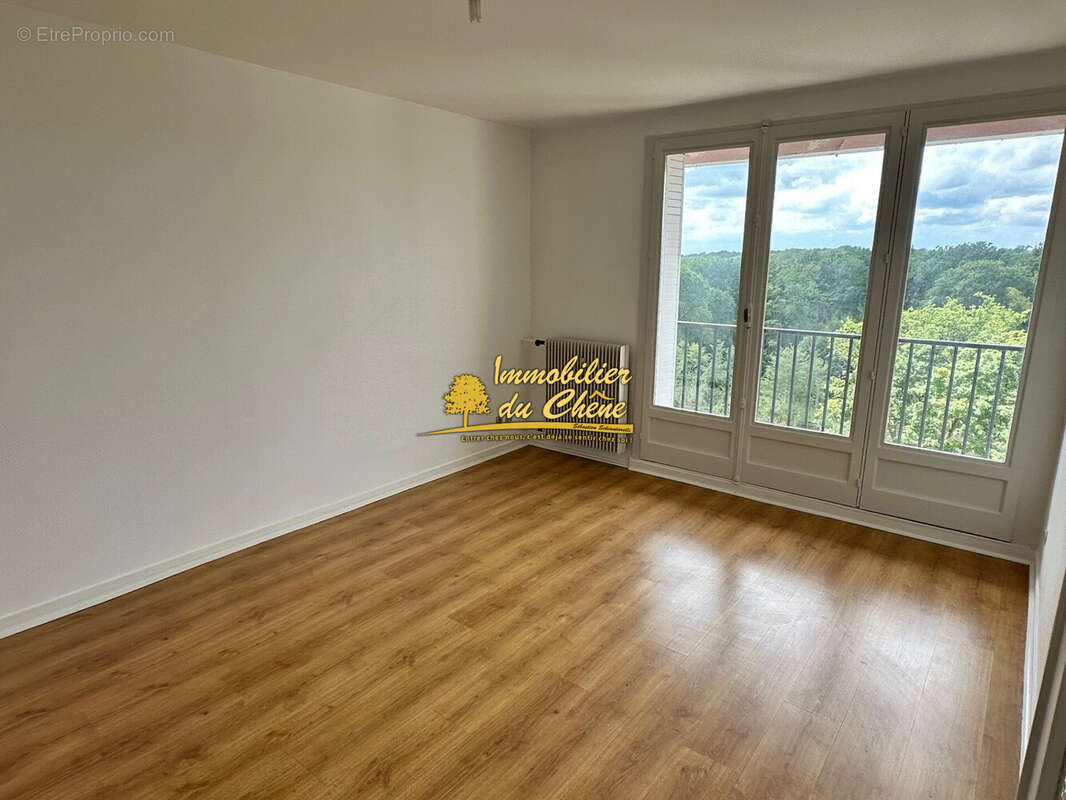 Appartement à LUXEUIL-LES-BAINS