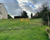 Terrain à SERVIGNEY