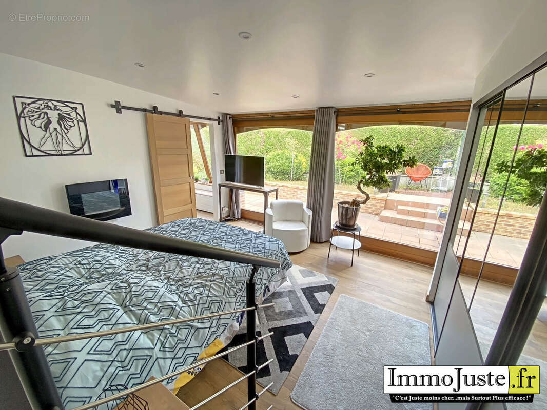 Maison à MONTFORT-L'AMAURY