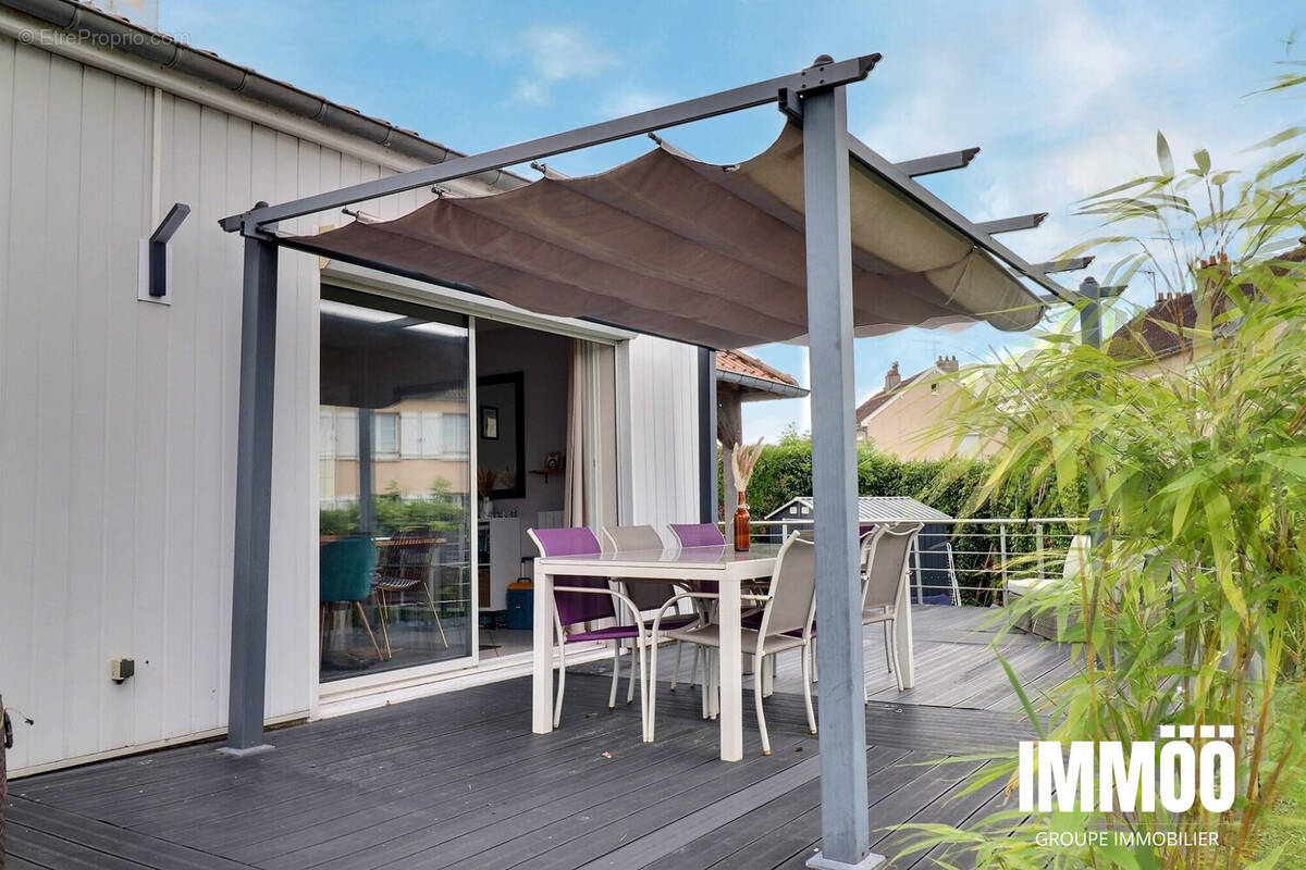 Maison à SAINT-JEAN-DU-CARDONNAY