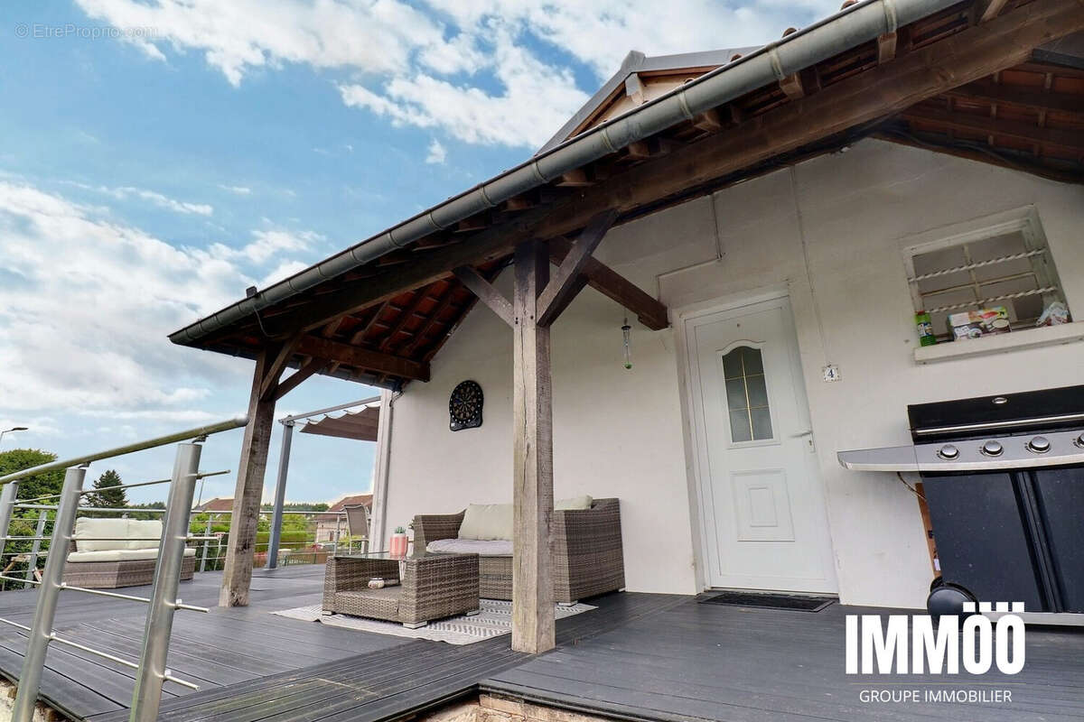 Maison à SAINT-JEAN-DU-CARDONNAY