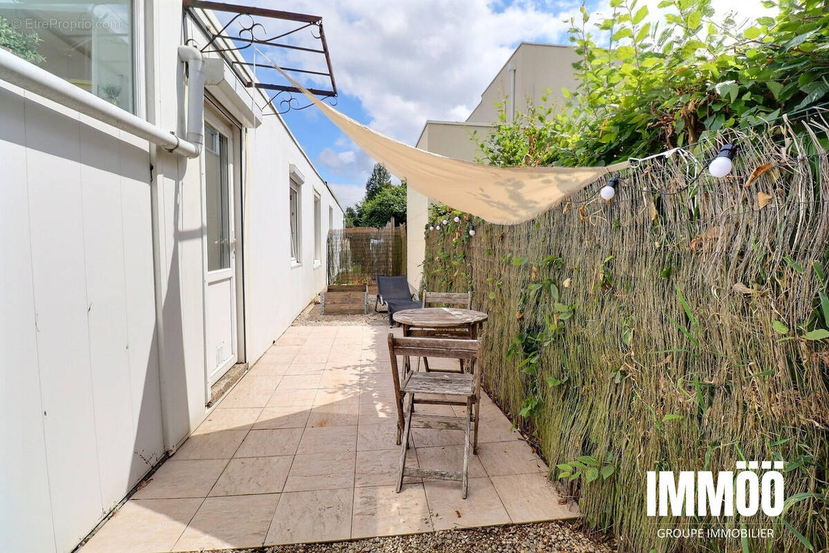 Maison à SAINT-JEAN-DU-CARDONNAY